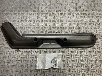 1987-93 Ford Mustang Black RH Passenger Arm Rest 117k Miles 289