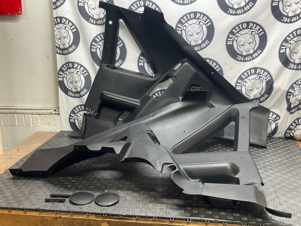 1987-93 Ford Mustang Black Hatchback Quarter Plastics Complete 117k Miles 289