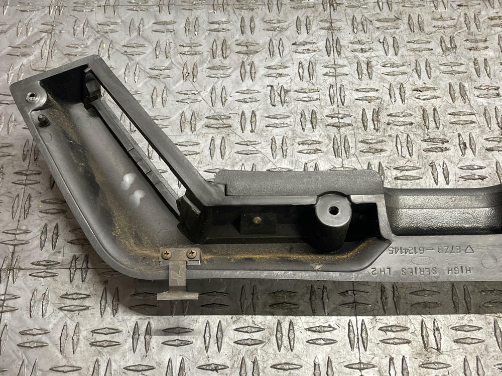 1987-93 Ford Mustang Black LH Driver Arm Rest 117k Miles 289