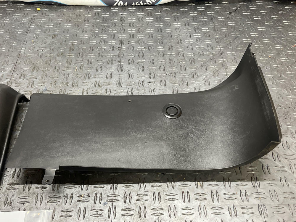 1987-93 Ford Mustang Hatchback Rear Trunk Trim Set  117k Miles 289