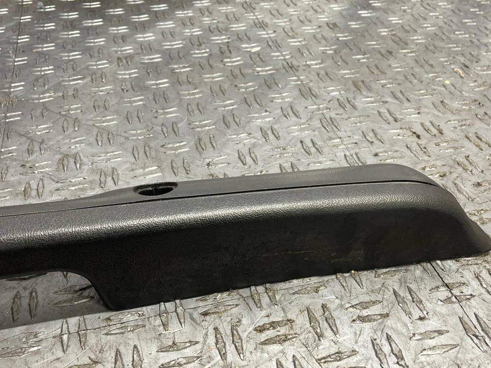 1987-93 Ford Mustang Black LH Driver Arm Rest 117k Miles 289