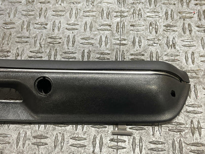 1987-93 Ford Mustang Black RH Passenger Arm Rest 117k Miles 289