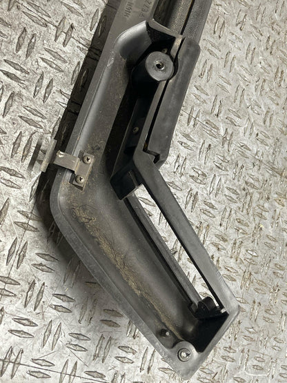 1987-93 Ford Mustang Black RH Passenger Arm Rest 117k Miles 289