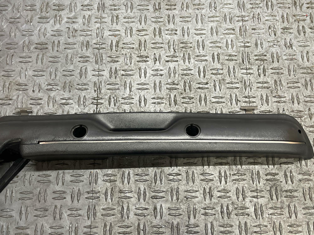 1987-93 Ford Mustang Black LH Driver Arm Rest 117k Miles 289