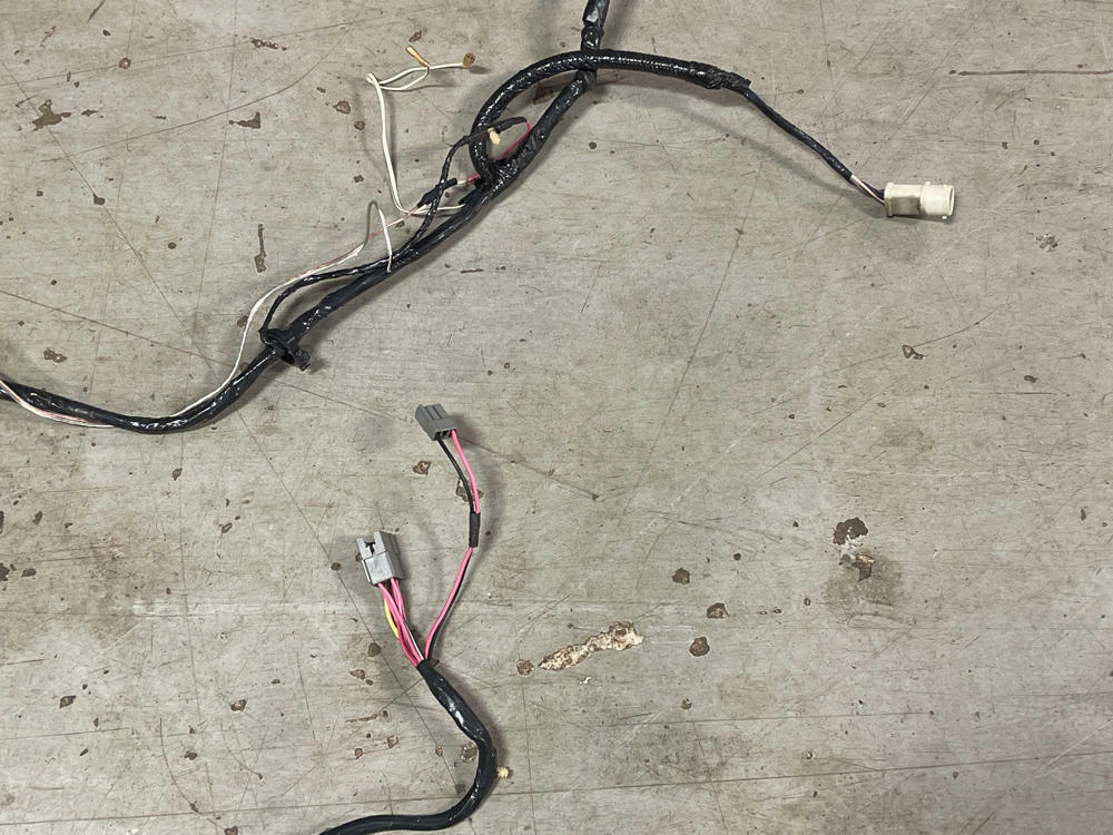 1987-93 Ford Mustang HatchBack Body Harness (Manual Trans) 117k Miles 289