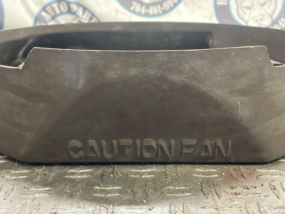 1987-93 Ford Mustang OEM Fan Shroud 117k Miles 289