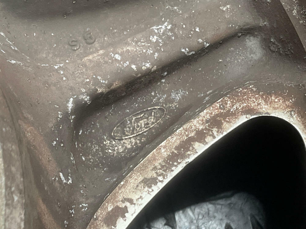 1987-93 Ford Mustang OEM Pony Wheel 117k Miles 289