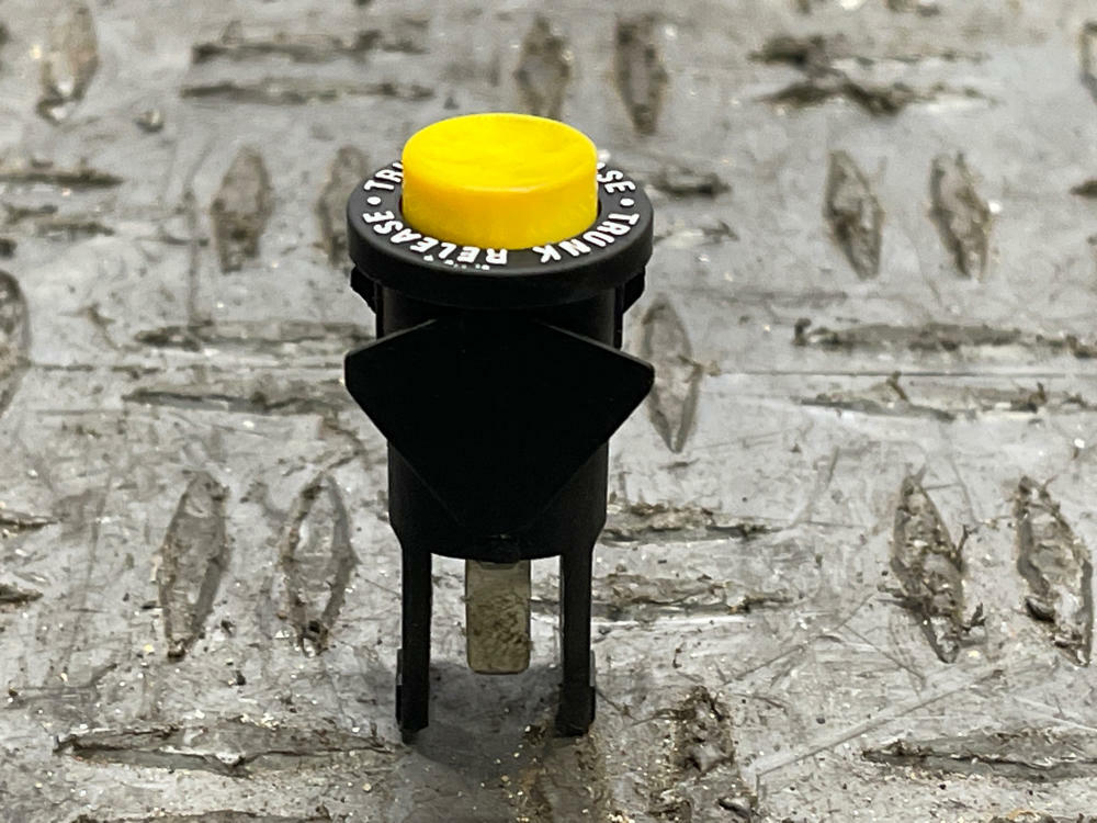 1987-93 Ford Mustang OEM Trunk/Hatch Release Button 289