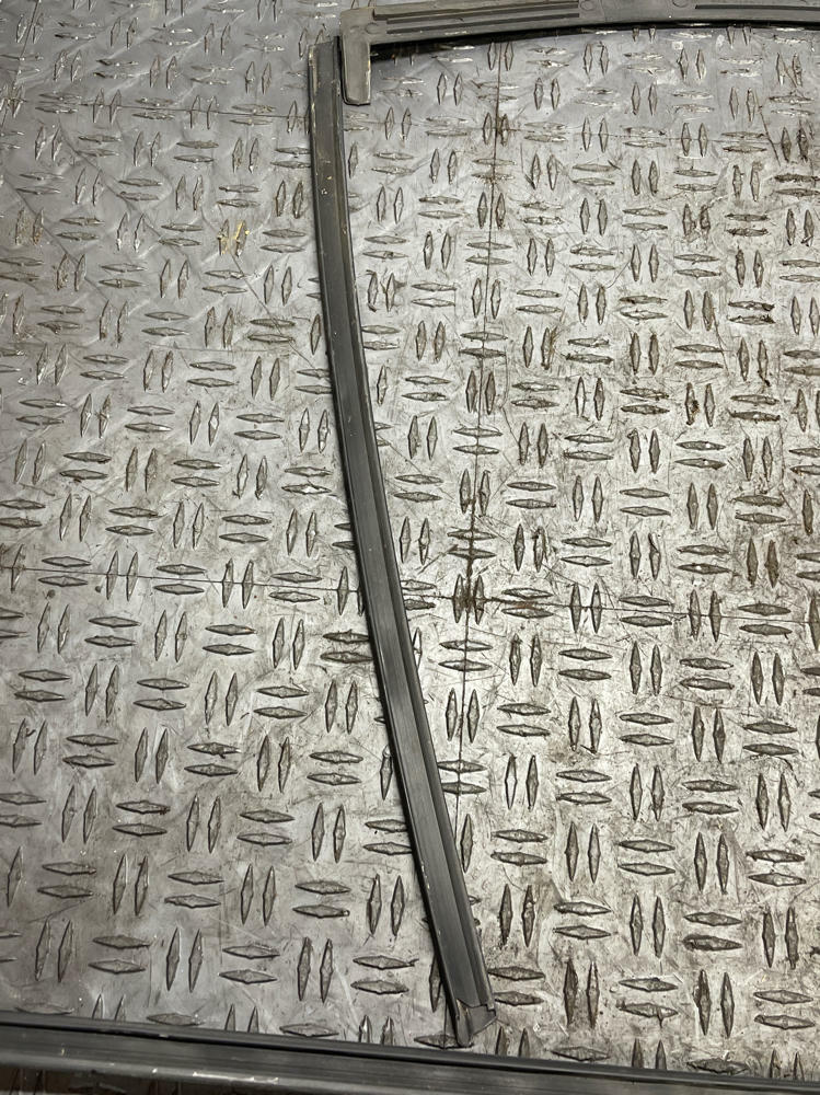 1987-93 Ford Mustang OEM Windshield Trim 289