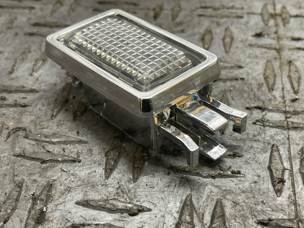 1987-93 Ford Mustang Hatchback Well Light 289