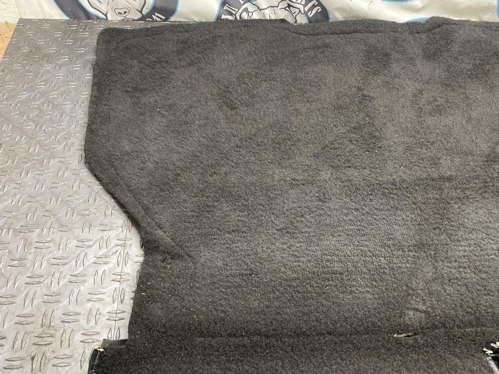 1987-93 Ford Mustang Black OEM Trunk Flooring/Spare Tire Mat- FOR HATCHBACK 289