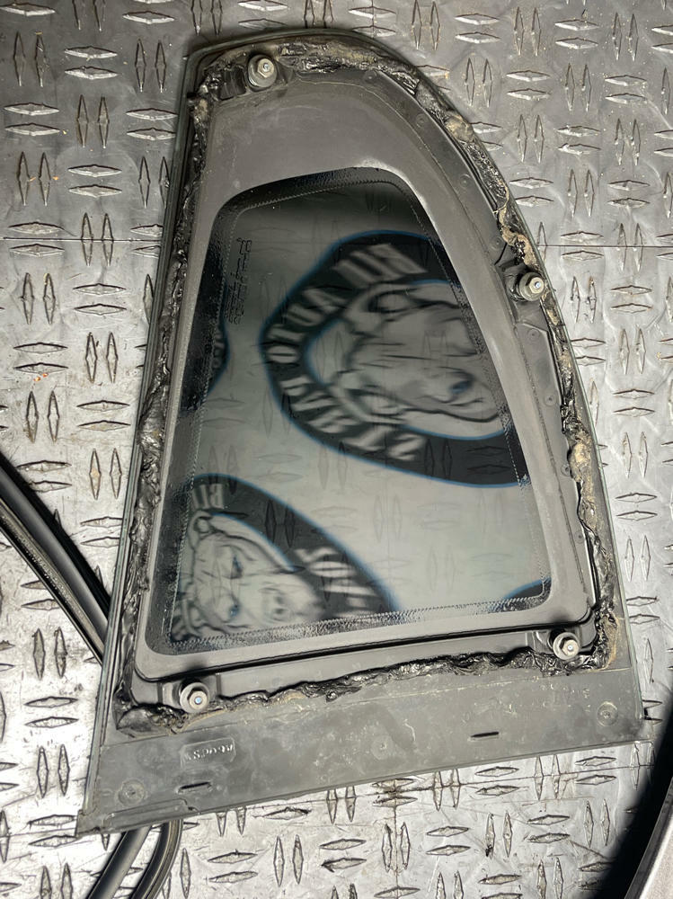 2003-04 Ford Mustang Mach One Sail Panels NEED REPAIR 19k Miles 296