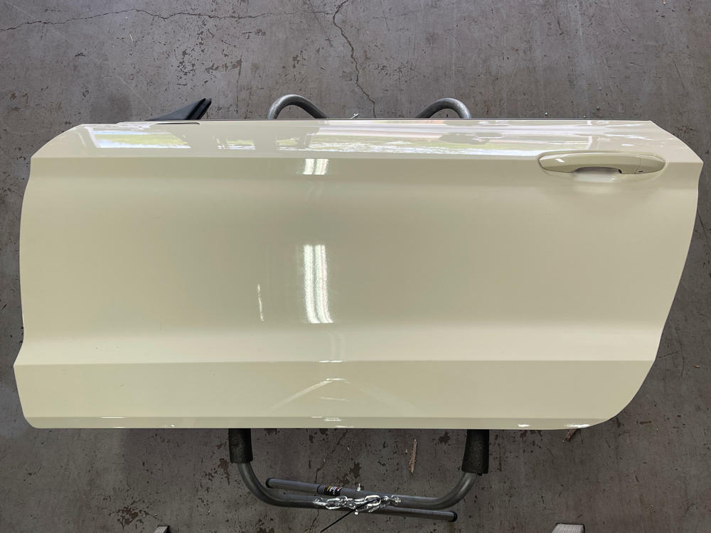 2015-17 Ford Mustang GT Driver LH Door- FOR COUPE, Paint Code N4 297