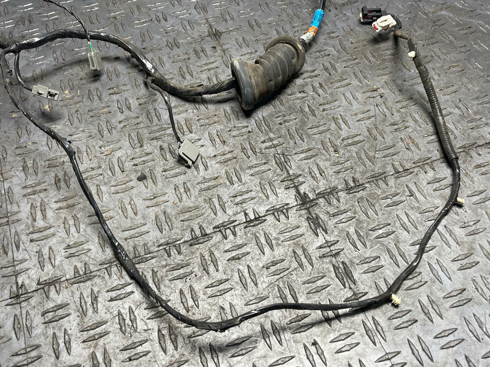1999-04 Ford Mustang Roush GT Passenger RH Coupe Door Harness 293