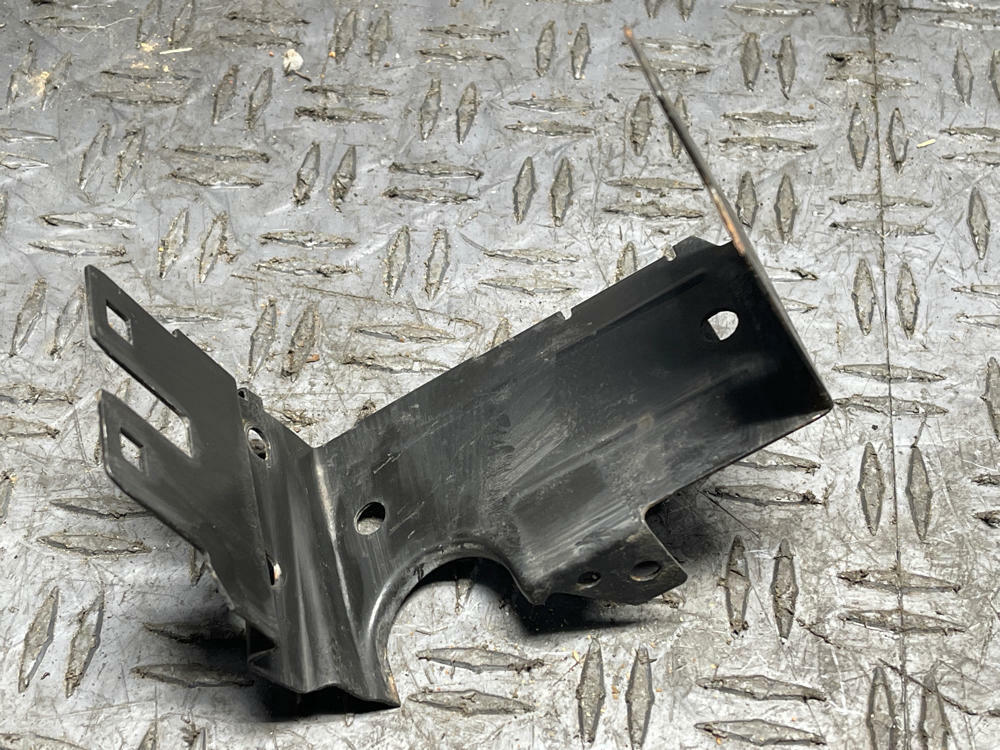 1999-04 Ford Mustang Roush GT Engine Bay Fuse Box Mounting Bracket 293