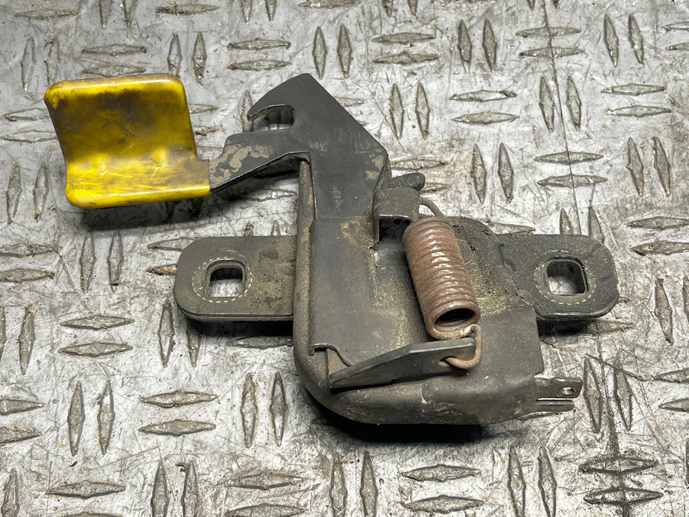 1999-04 Ford Mustang Roush GT Hood Latch, Cable, & Pull Handle 293