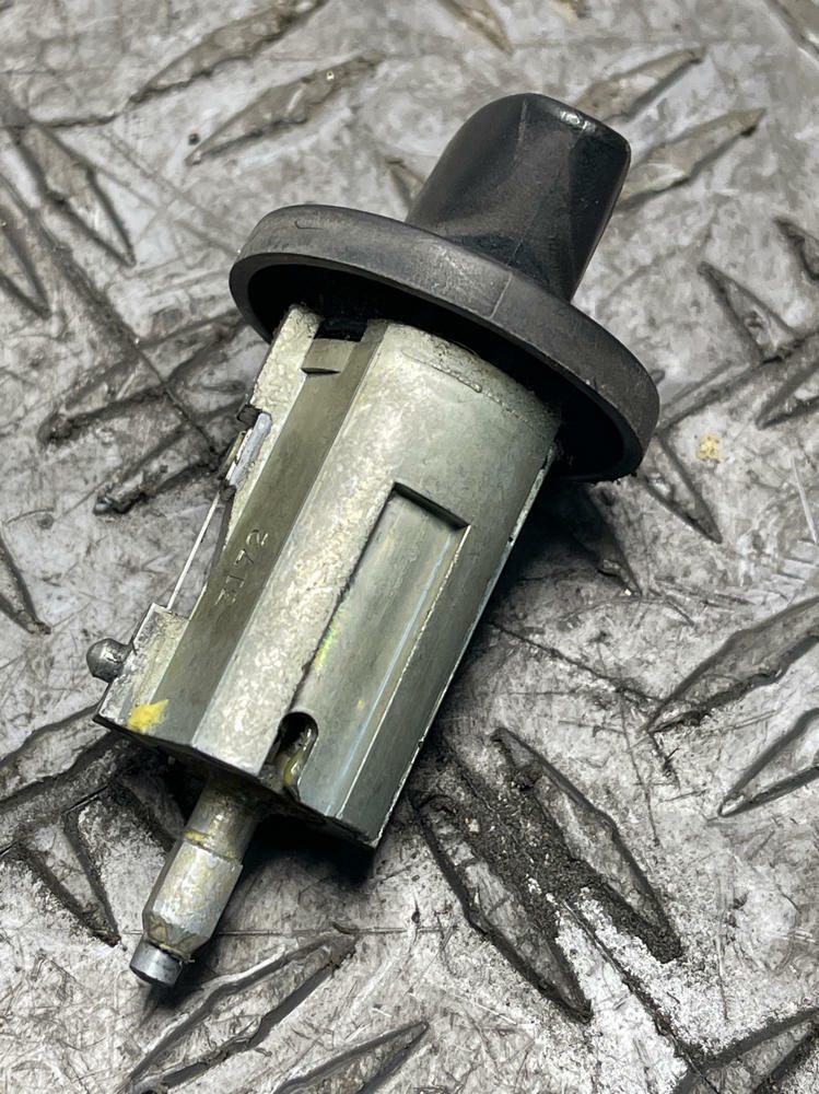 1999-04 Ford Mustang Roush GT Ignition Cylinder w/ 2 Keys & Fobs 293