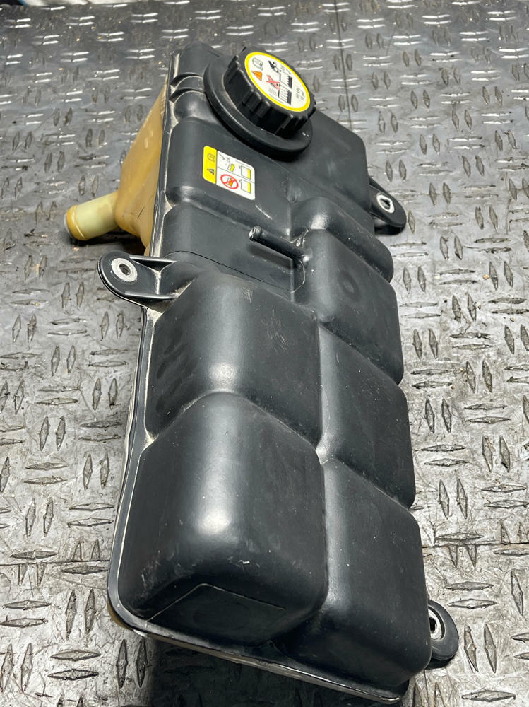 2003-04 Ford Mustang Mach One OEM Engine Coolant Reservoir 19k Miles 296
