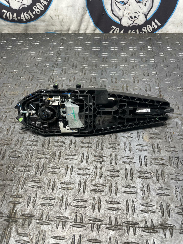 2015-23 Ford Mustang GT Passenger RH Door Handle- Code N4