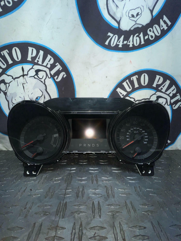 2015-23 Ford Mustang GT MyColor A/T Intrusment Cluster- 18,xxx Miles Showing 297