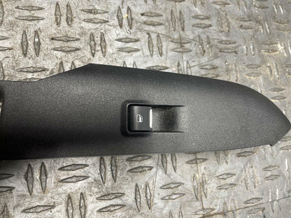 2015-17 Ford Mustang GT Passenger RH Window Control Switch Panel- FOR COUPE 297