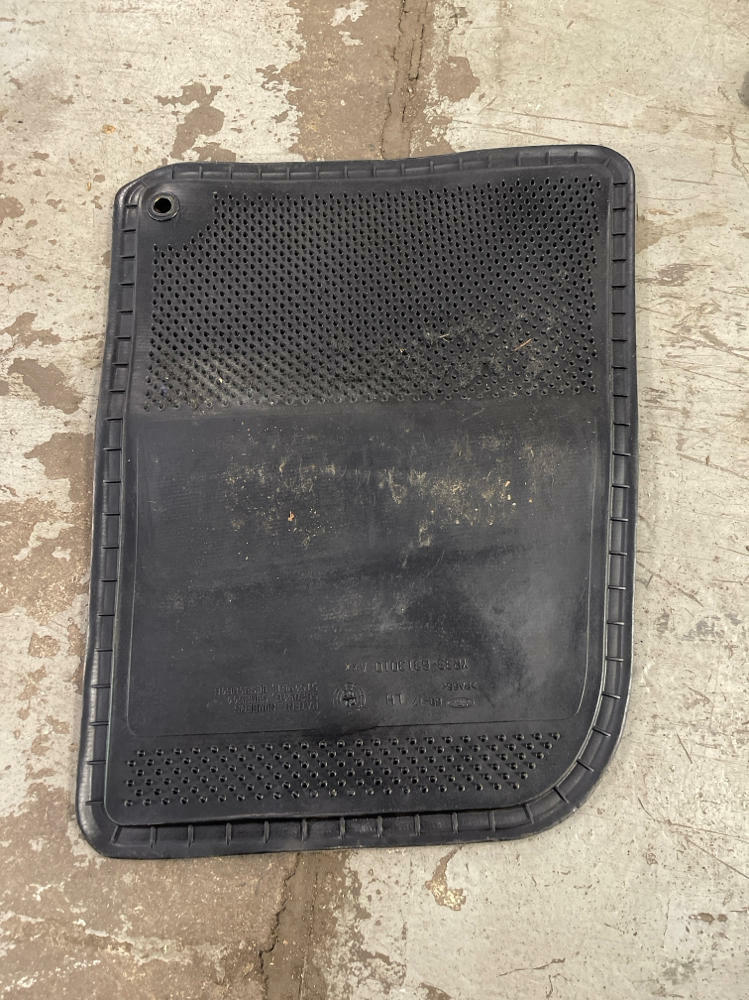 2003-04 Ford Mustang SVT Cobra OEM Convertible Floor Mats Pair 295