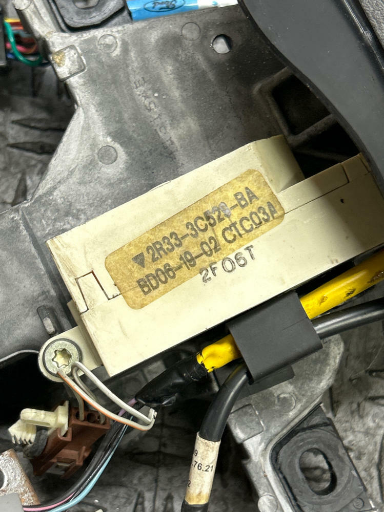 2003-04 Ford Mustang SVT Cobra Steering Column Assembly 295