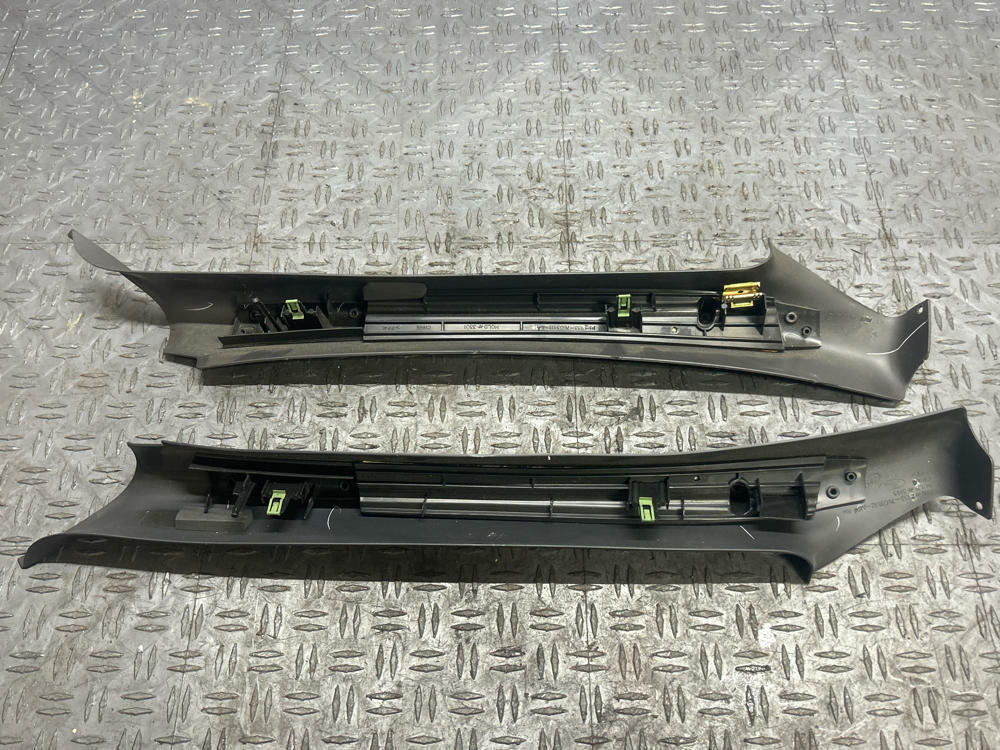 2003-04 Ford Mustang SVT Cobra Interior A-Pillars Pair- FOR CONVERTIBLE 295