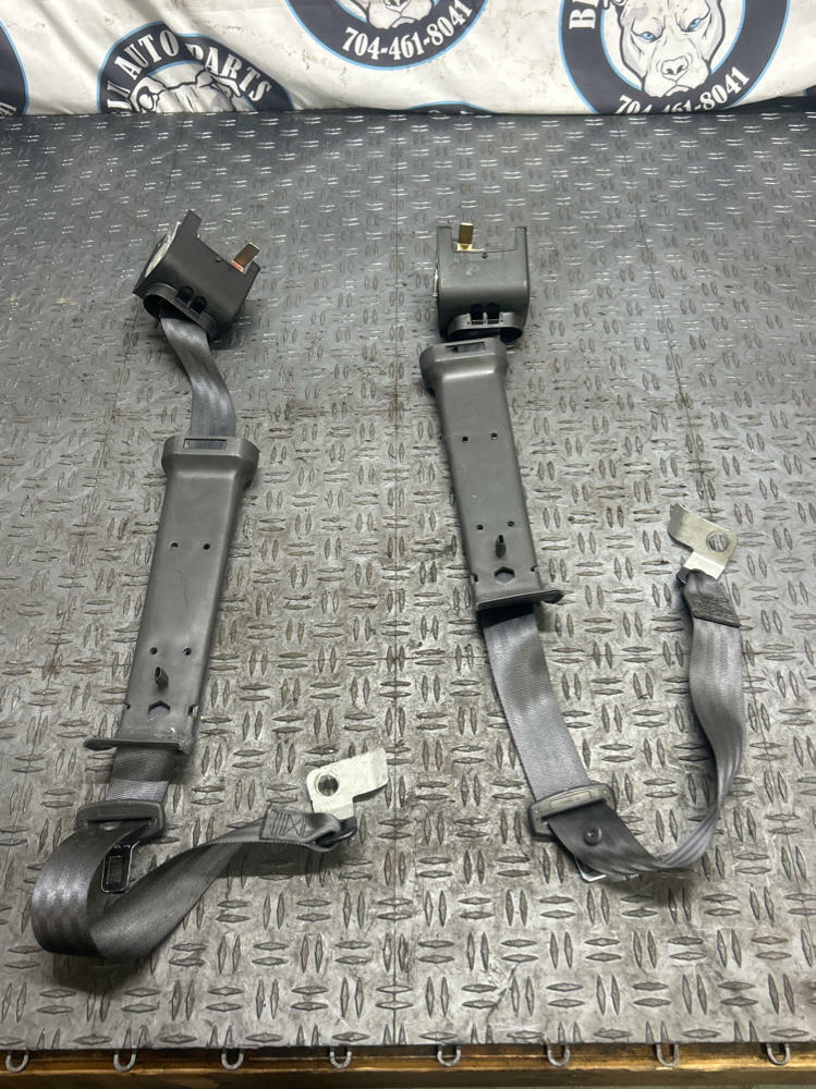2003-04 Ford Mustang SVT Cobra Rear Seat Belt Pair- FOR CONVERTIBLE 295