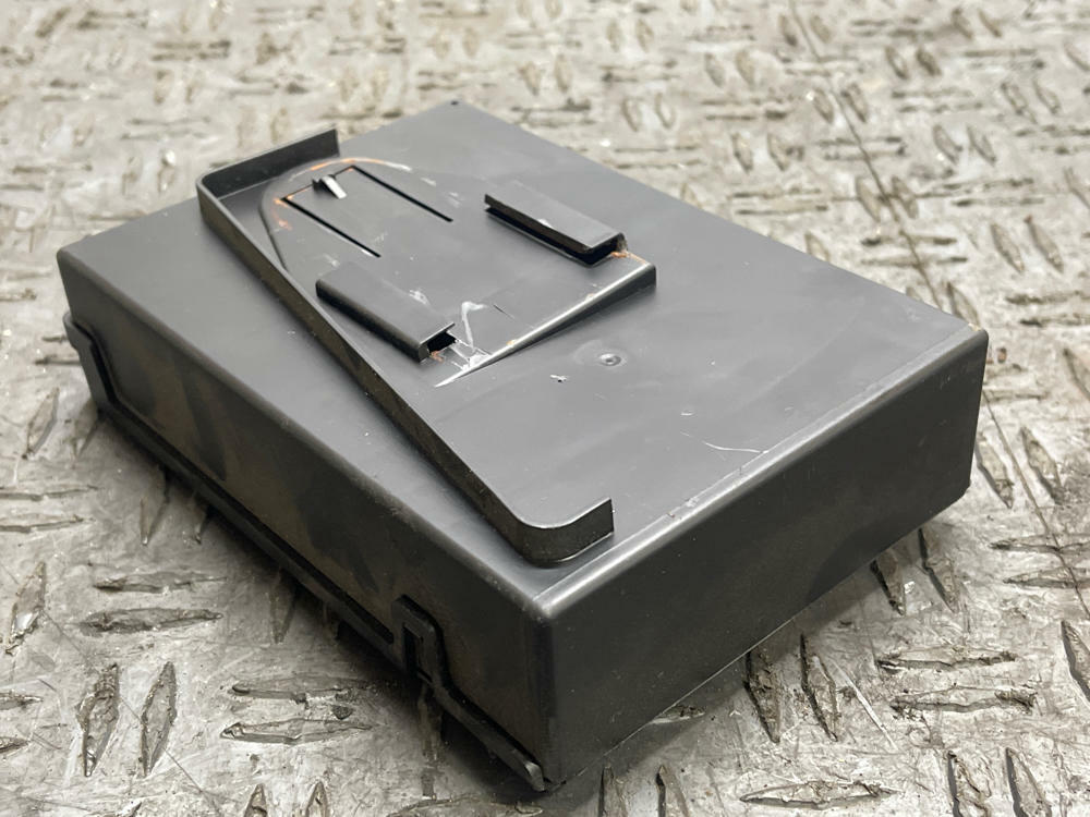 2003-04 Ford Mustang SVT Cobra GEM Module 295