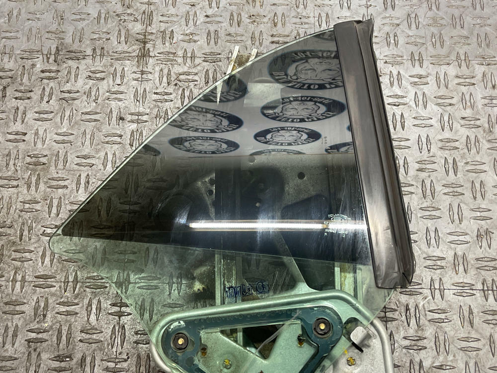 2003-04 Ford Mustang SVT Cobra Pass. RH Rear Quarter Glass- FOR CONVERTIBLE 295