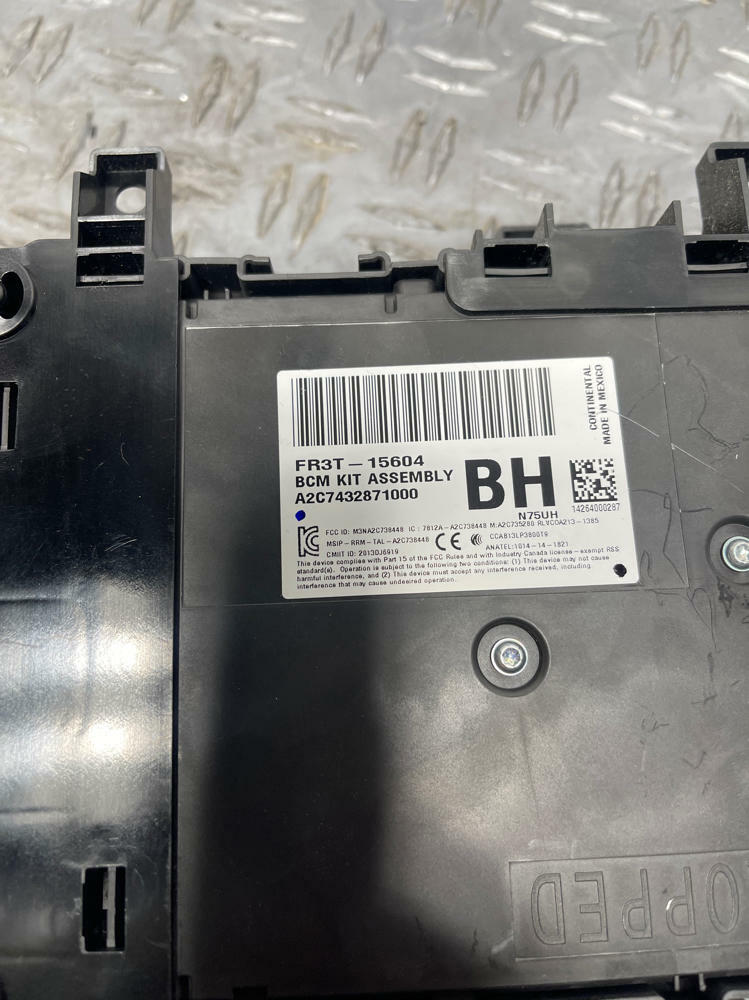2015-17 Ford Mustang GT Body Contorl Module- For Auto Trans Coupes 297