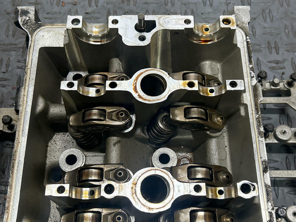 2003-04 Ford Mustang SVT Cobra Passenger RH 4-Thread "AG" Cylinder Head 295