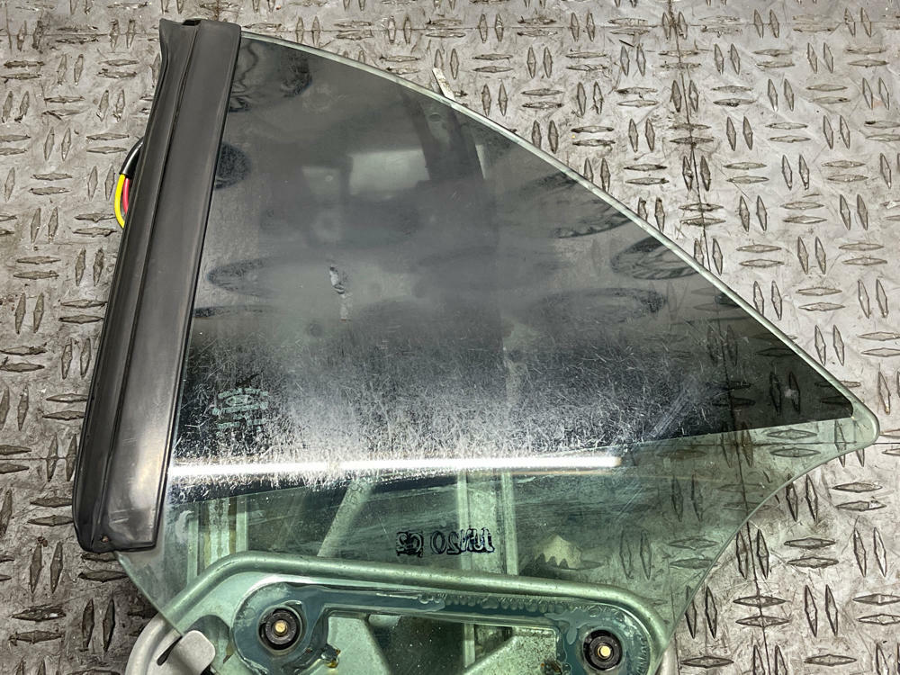 2003-04 Ford Mustang SVT Cobra Driver LH Rear Quarter Glass- FOR CONVERTIBLE 295