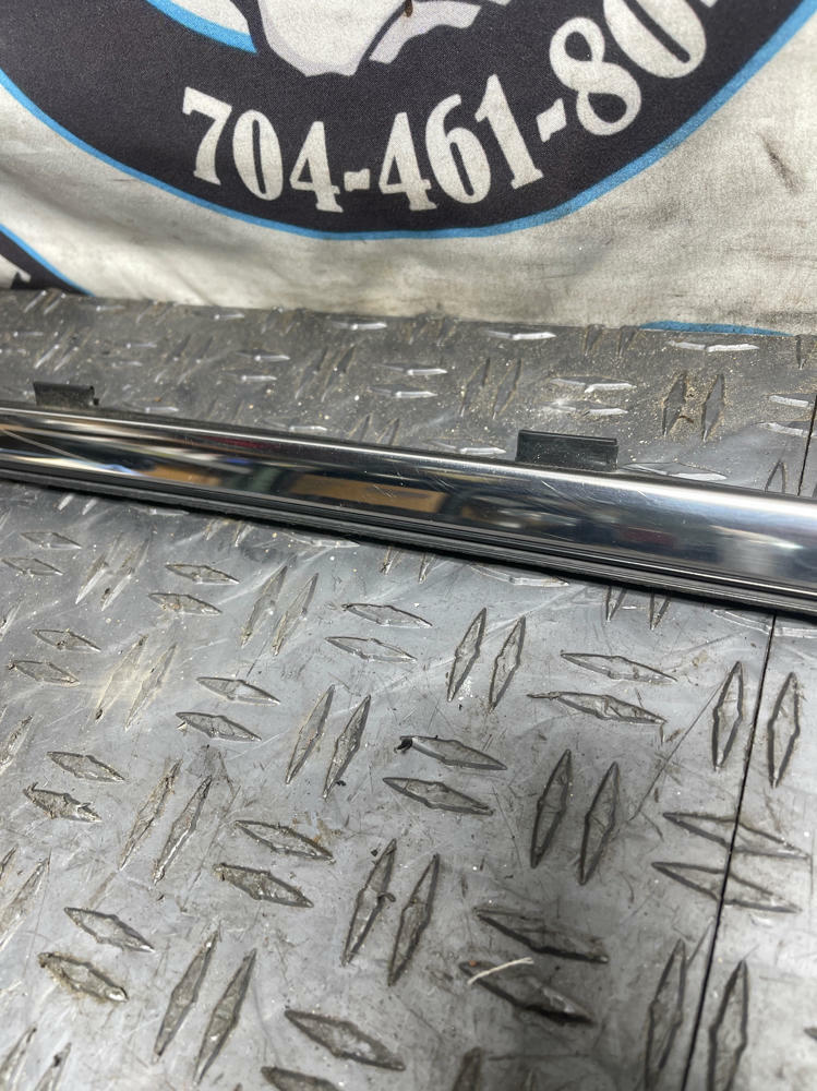 2015-23 Ford Mustang GT Passenger RH Upper Door 50th Anniversary Chrome Trim 297