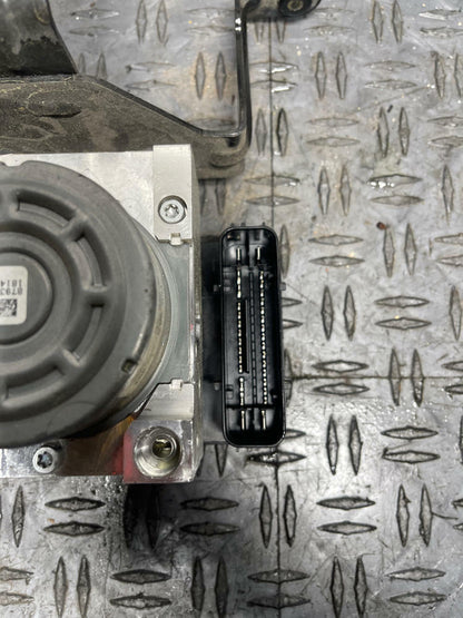 2015-23 Ford Mustang GT ABS Module 297
