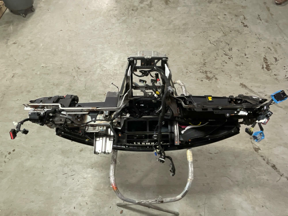 2015-17 Ford Mustang GT PP1 Dash Shell Assembly w/ Harness - White Stitching 297