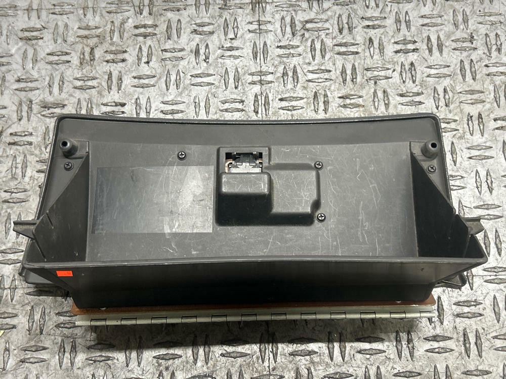 2003-04 Ford Mustang SVT Cobra Interior Glovebox 295