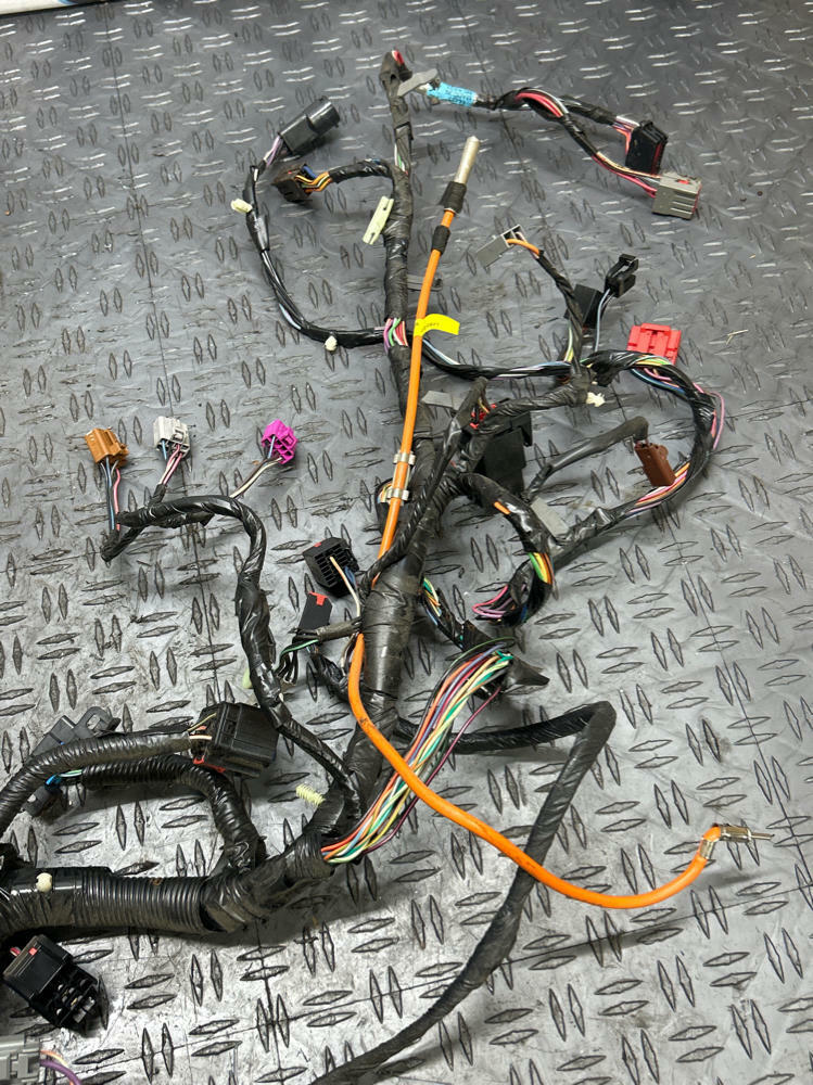 2001-03 Ford Mustang GT Dash Harness  295