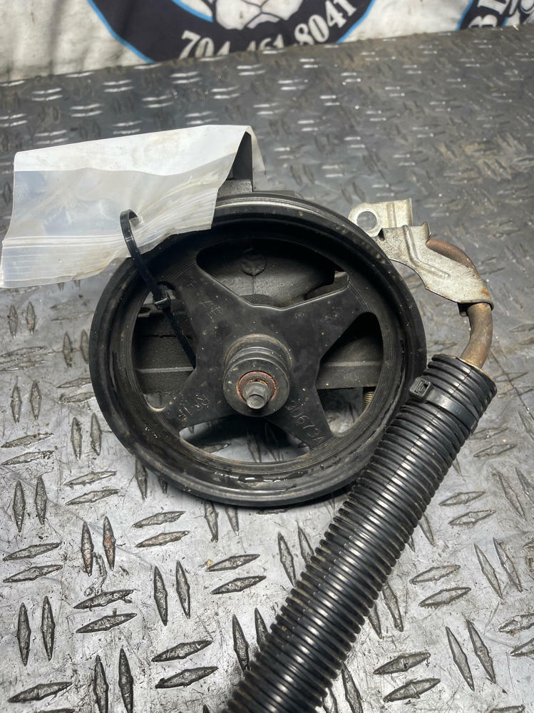 1999-04 Ford Mustang GT Power Steering Pump & Line 300