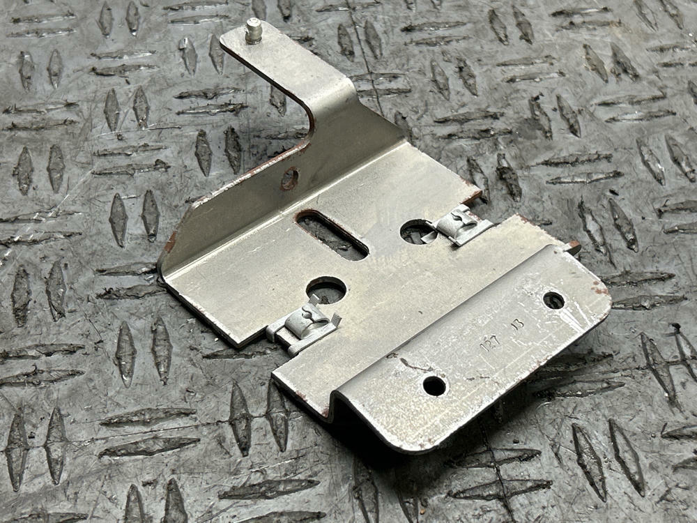 2003-04 Ford Mustang SVT Cobra Center Console Mounting Bracket 295