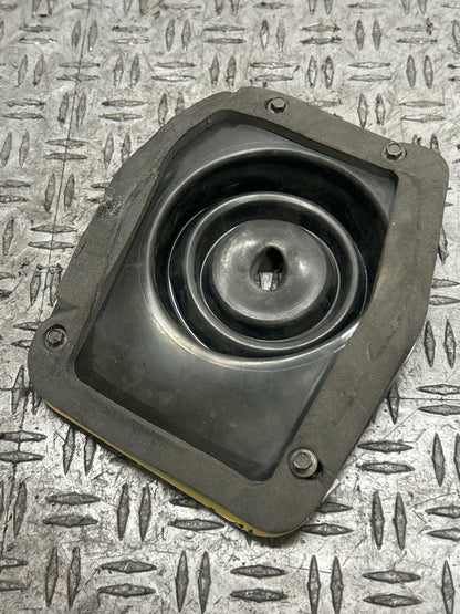 2003-04 Ford Mustang SVT Cobra Shifter Isolator Plate 295
