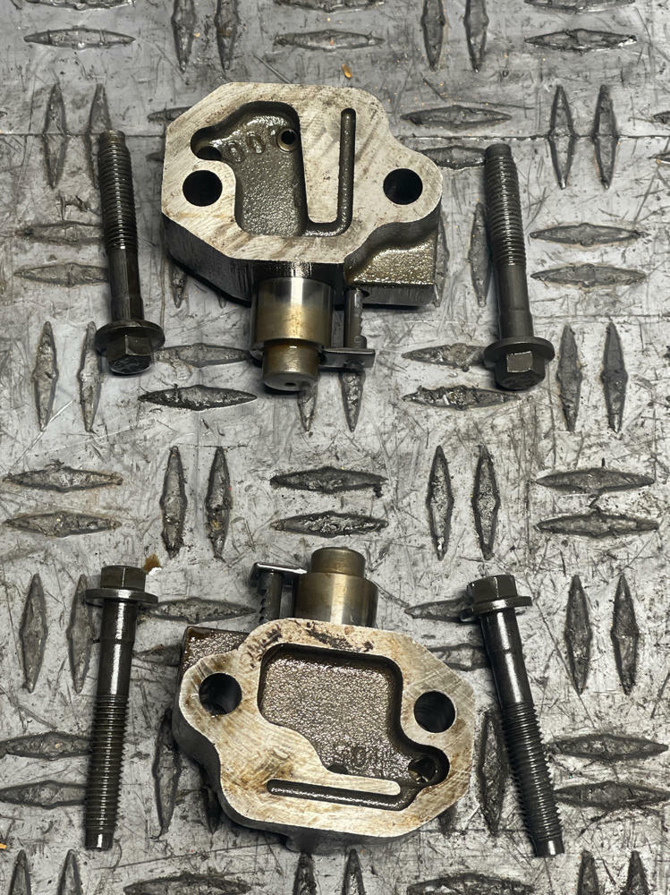 1999-04 Ford Mustang GT Metal Timing Chain Tensioners- for 2V 300