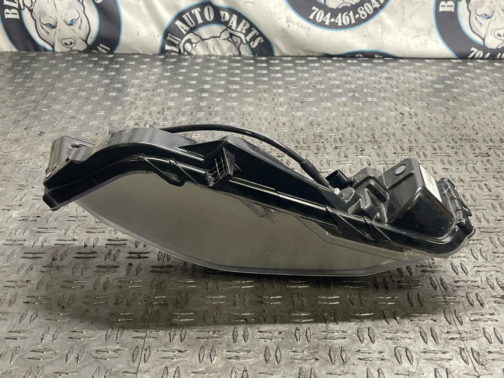 2018-23 Ford Mustang GT Driver LH Turn Signal/Fog Light 301