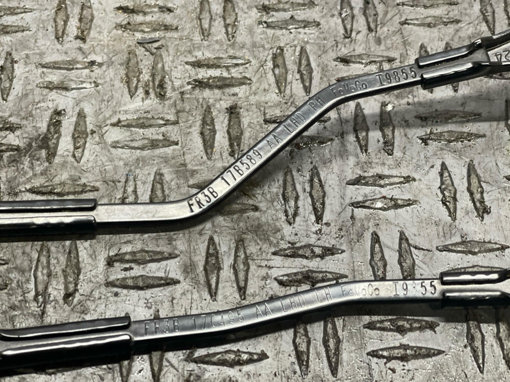 2018-23 Ford Mustang GT OEM Wiper Arms Pair 301