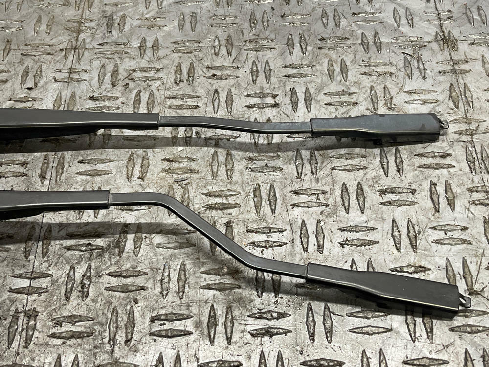 2018-23 Ford Mustang GT OEM Wiper Arms Pair 301