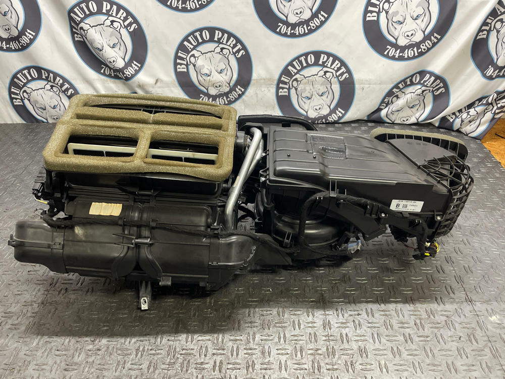2018-23 Ford Mustang GT Dual Zone Climate Control HVAC Box 301