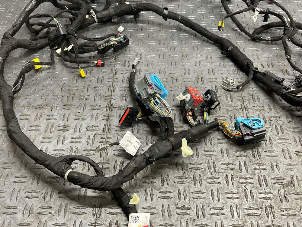 2018-23 Ford Mustang GT Premium Dash Harness Performance Pack Gauges 301