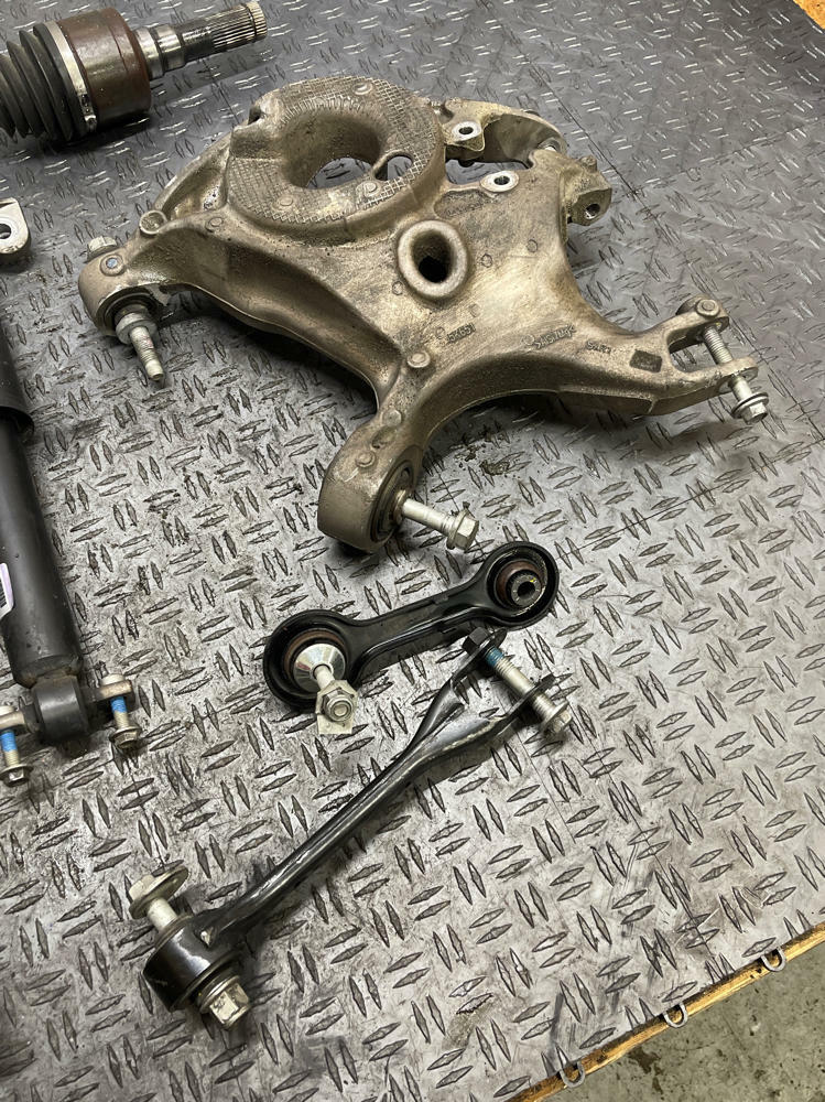 2018-23 Ford Mustang GT Rear Passenger RH Suspension Setup- FOR IRS 301