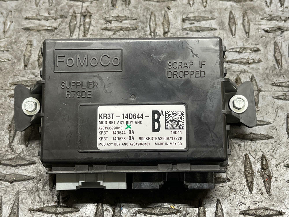 2018-23 Ford Mustang GT Lighting Control Module KR3T-14D644-B